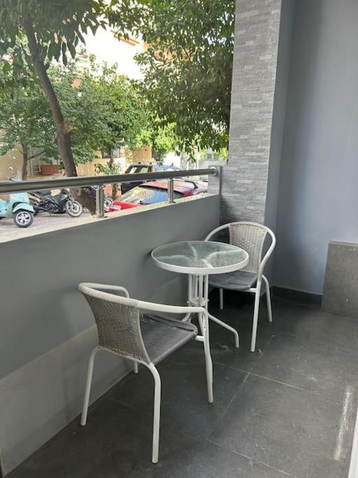 Luxury Apt 5Min To Metro Nikaia Piraeus Exterior photo